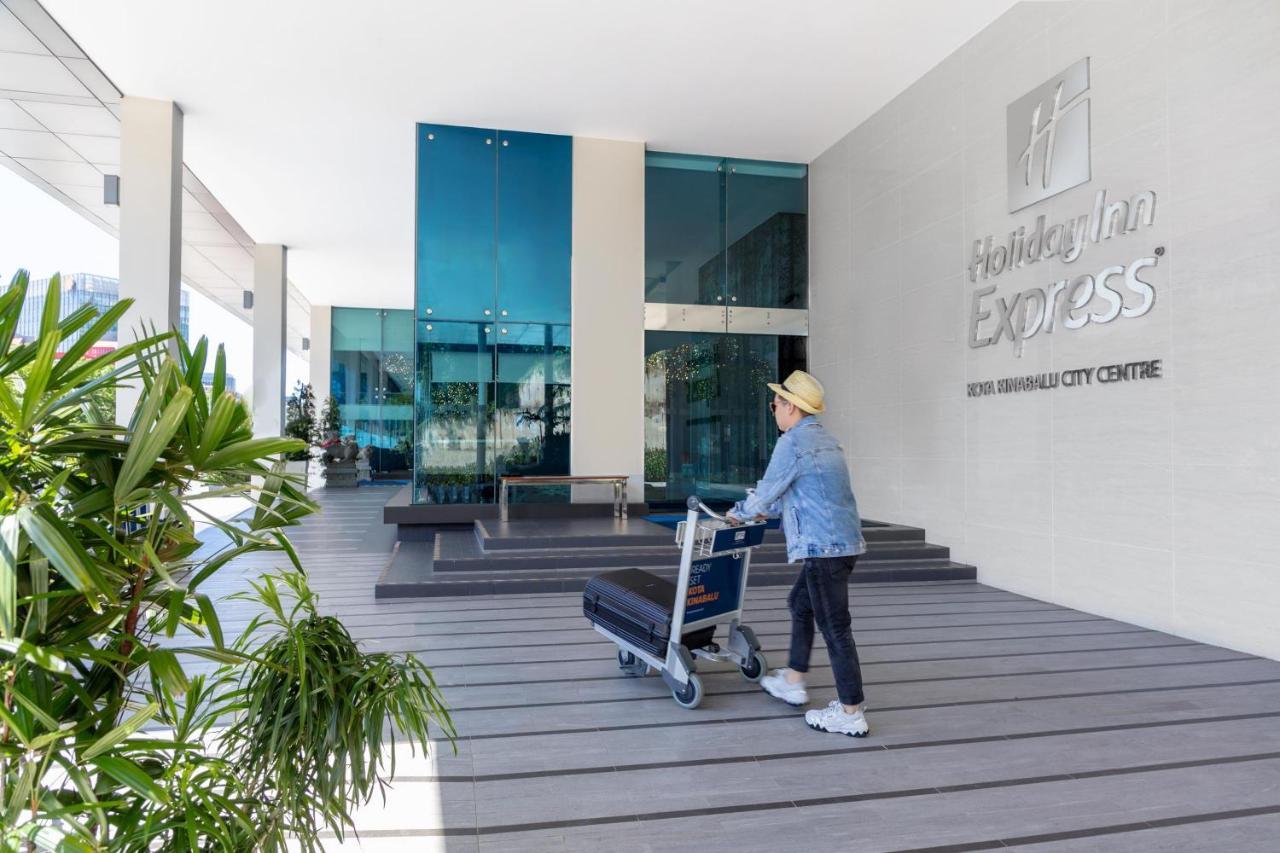 Holiday Inn Express Kota Kinabalu City Centre By Ihg Bagian luar foto