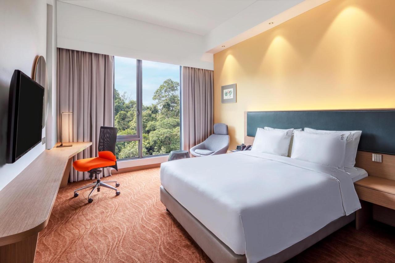 Holiday Inn Express Kota Kinabalu City Centre By Ihg Bagian luar foto