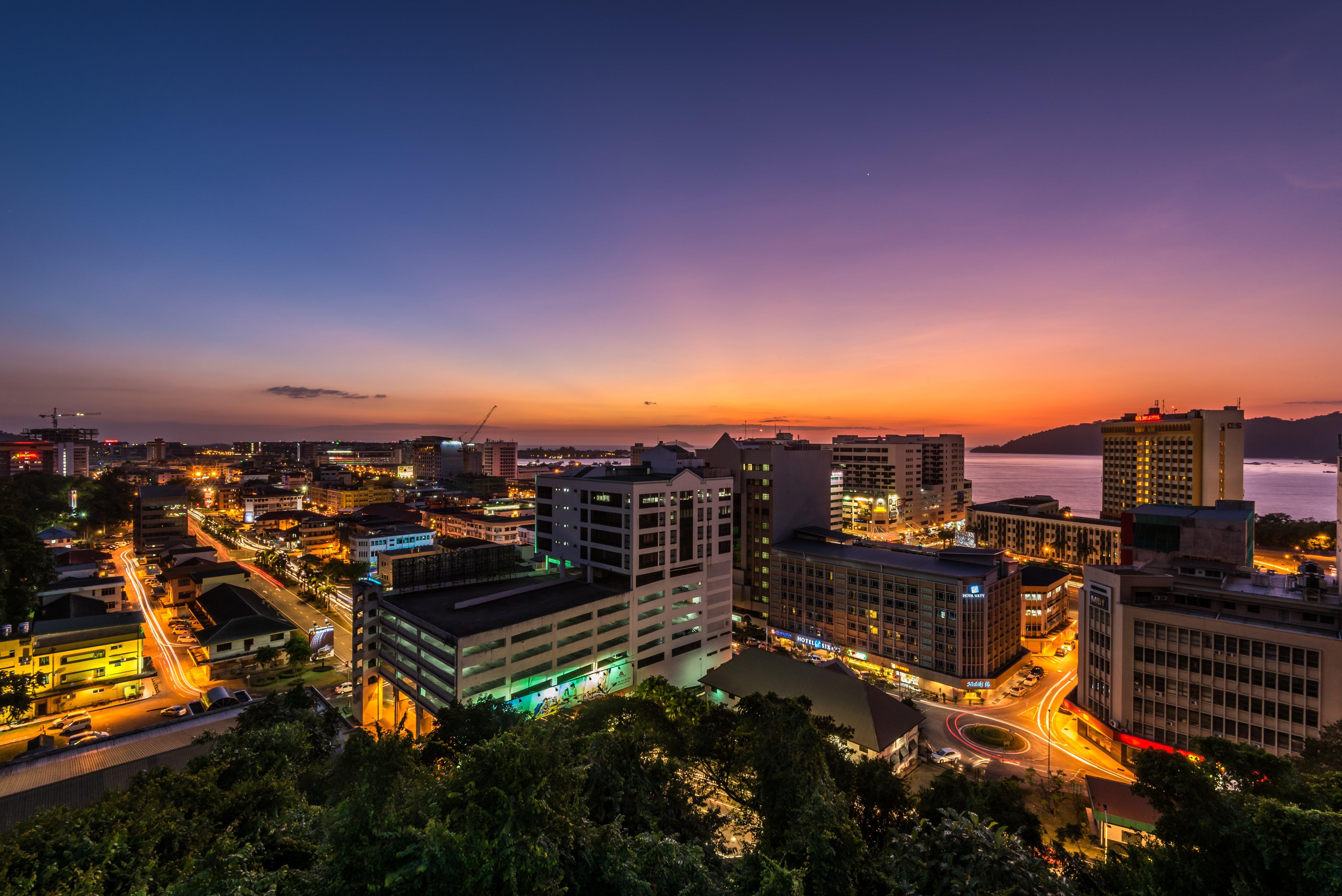 Holiday Inn Express Kota Kinabalu City Centre By Ihg Bagian luar foto