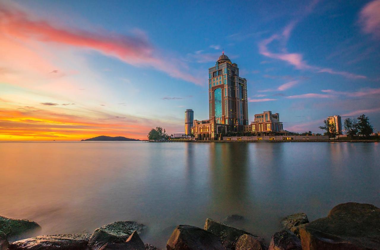 Holiday Inn Express Kota Kinabalu City Centre By Ihg Bagian luar foto